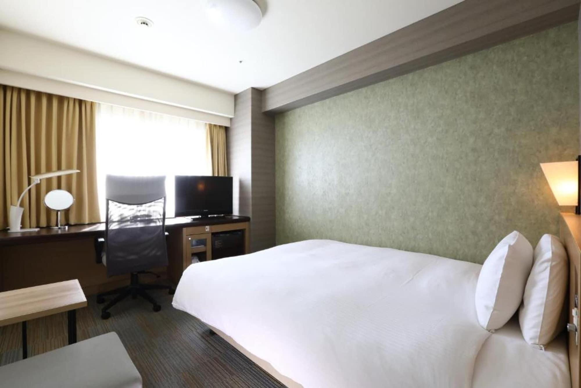 ไดวะ รอยเน็ต โฮเต็ล ทากามัตซึ โรงแรม 3*